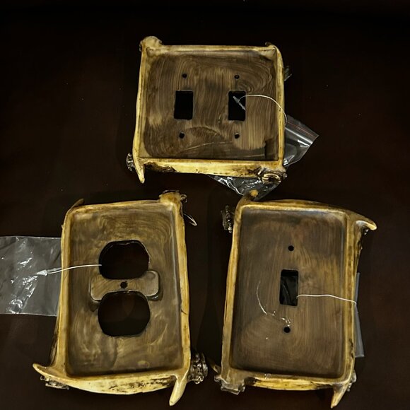 NWT Set of 3 Faux Deer Antler Light Switch Plate Covers - Picture 10 of 12